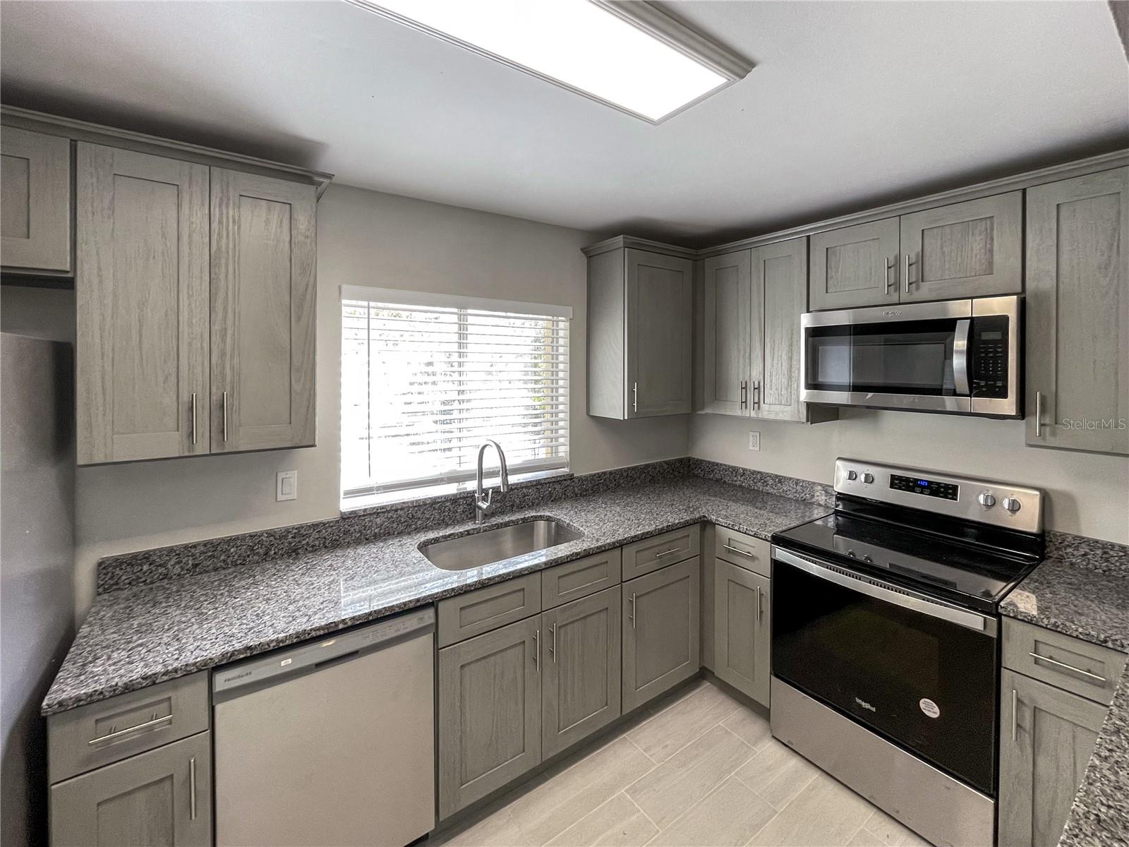 Image 3 of 23 For 602 Orange Drive 170