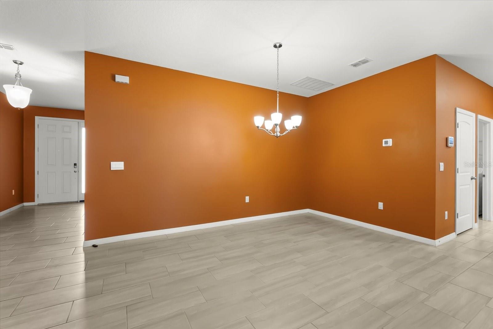 Image 10 of 36 For 17906 Hither Hills Circle