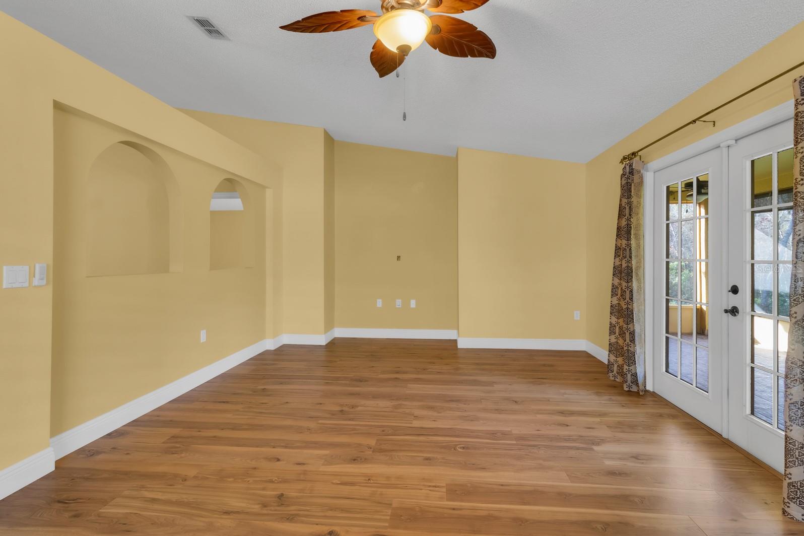 Image 12 of 38 For 149 Spanish Bay Drive