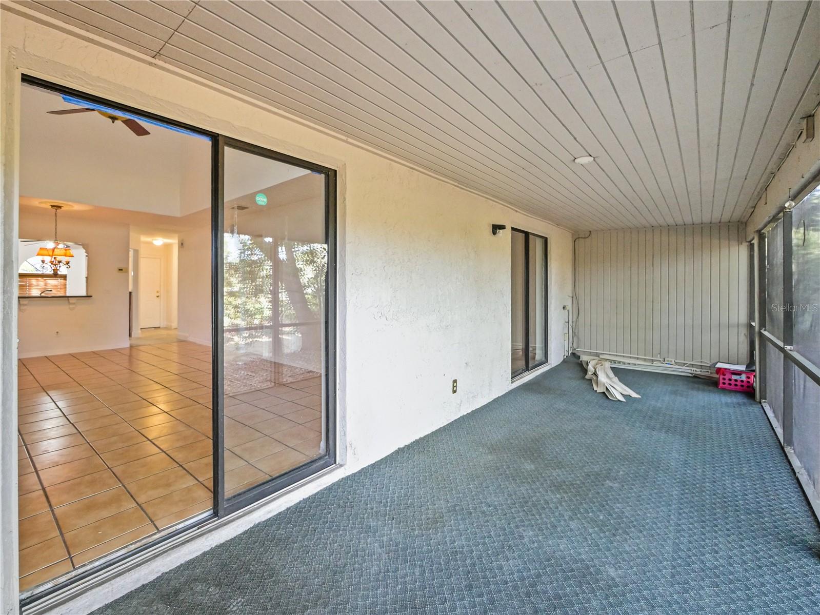 Image 23 of 36 For 175 Crown Point Circle 175