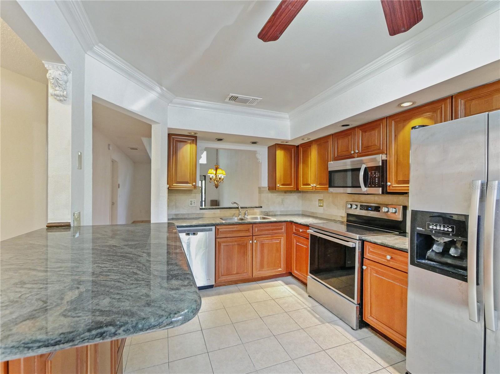 Image 9 of 36 For 175 Crown Point Circle 175