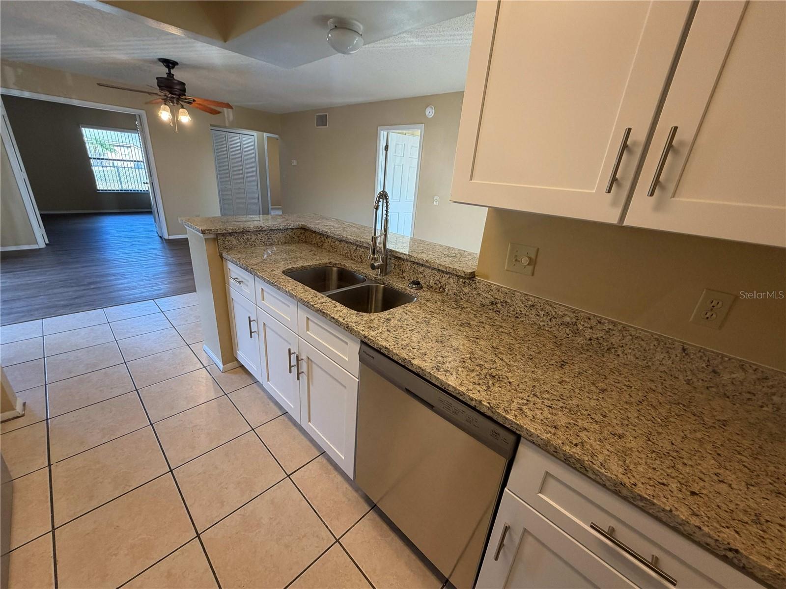 Image 10 of 18 For 1530 Casa Park Circle