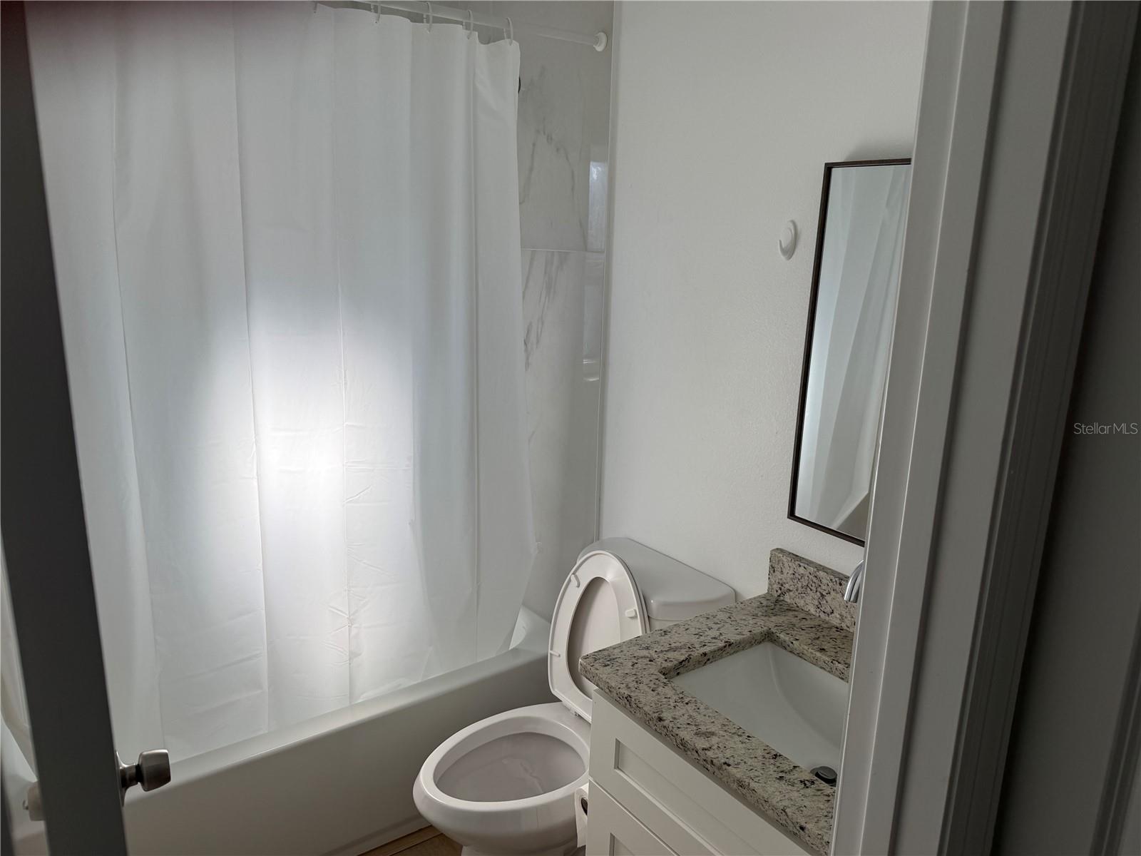 Image 13 of 32 For 301 Boyd Street 14