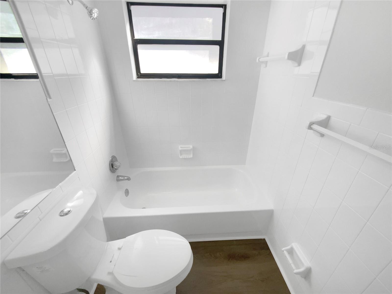 Image 12 of 32 For 7846 Cayuga Drive