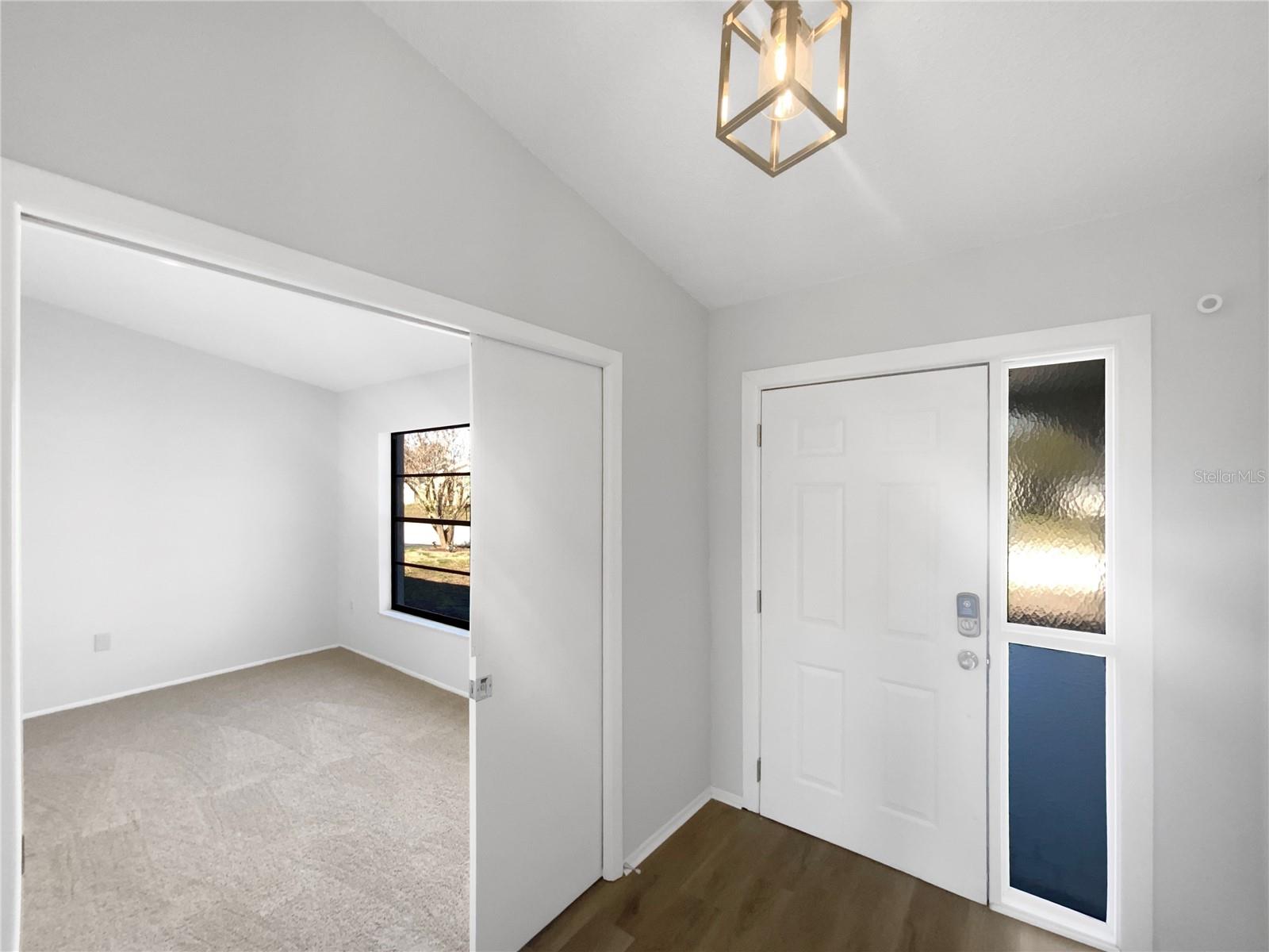 Image 27 of 32 For 7846 Cayuga Drive