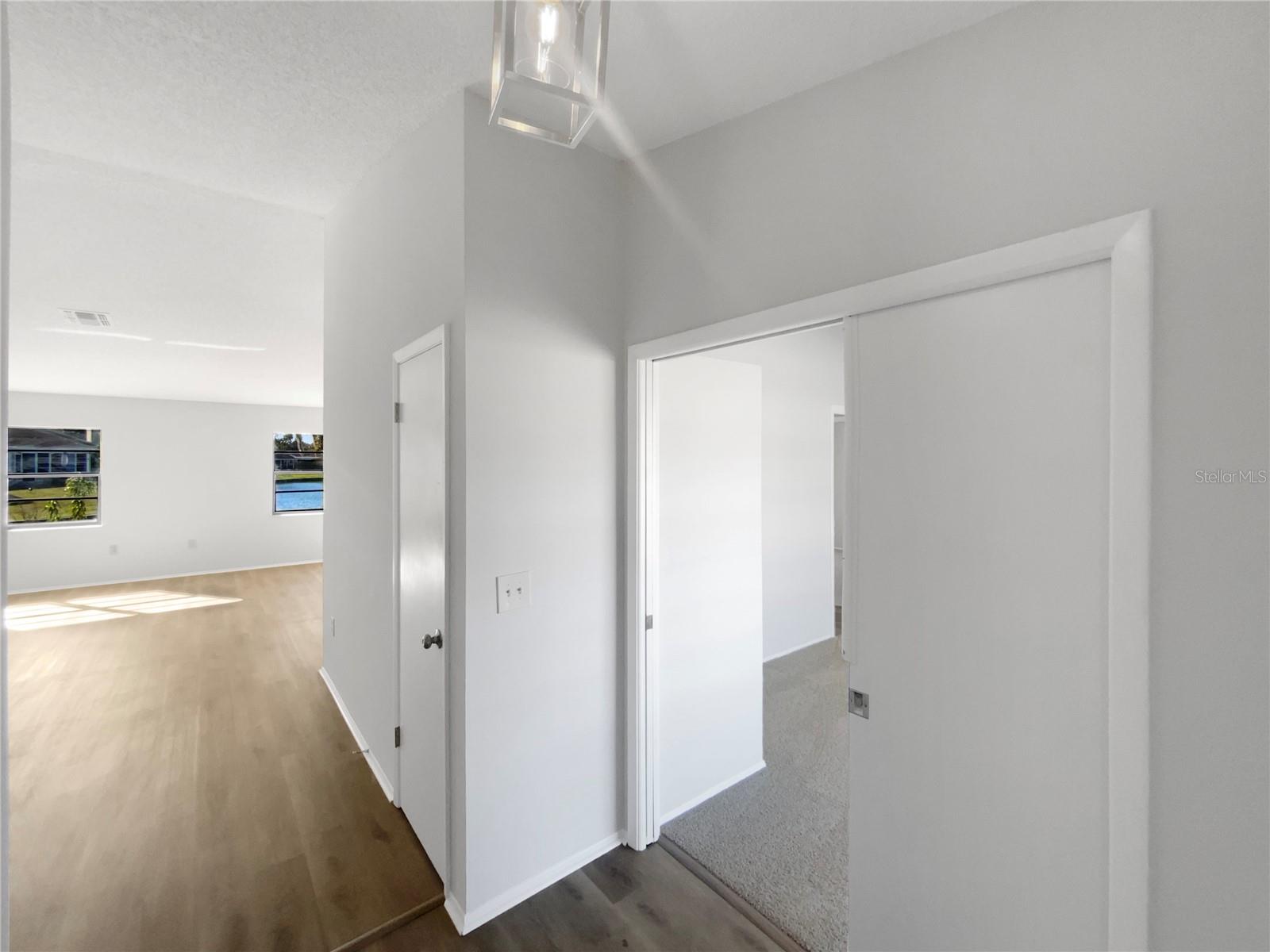 Image 28 of 32 For 7846 Cayuga Drive