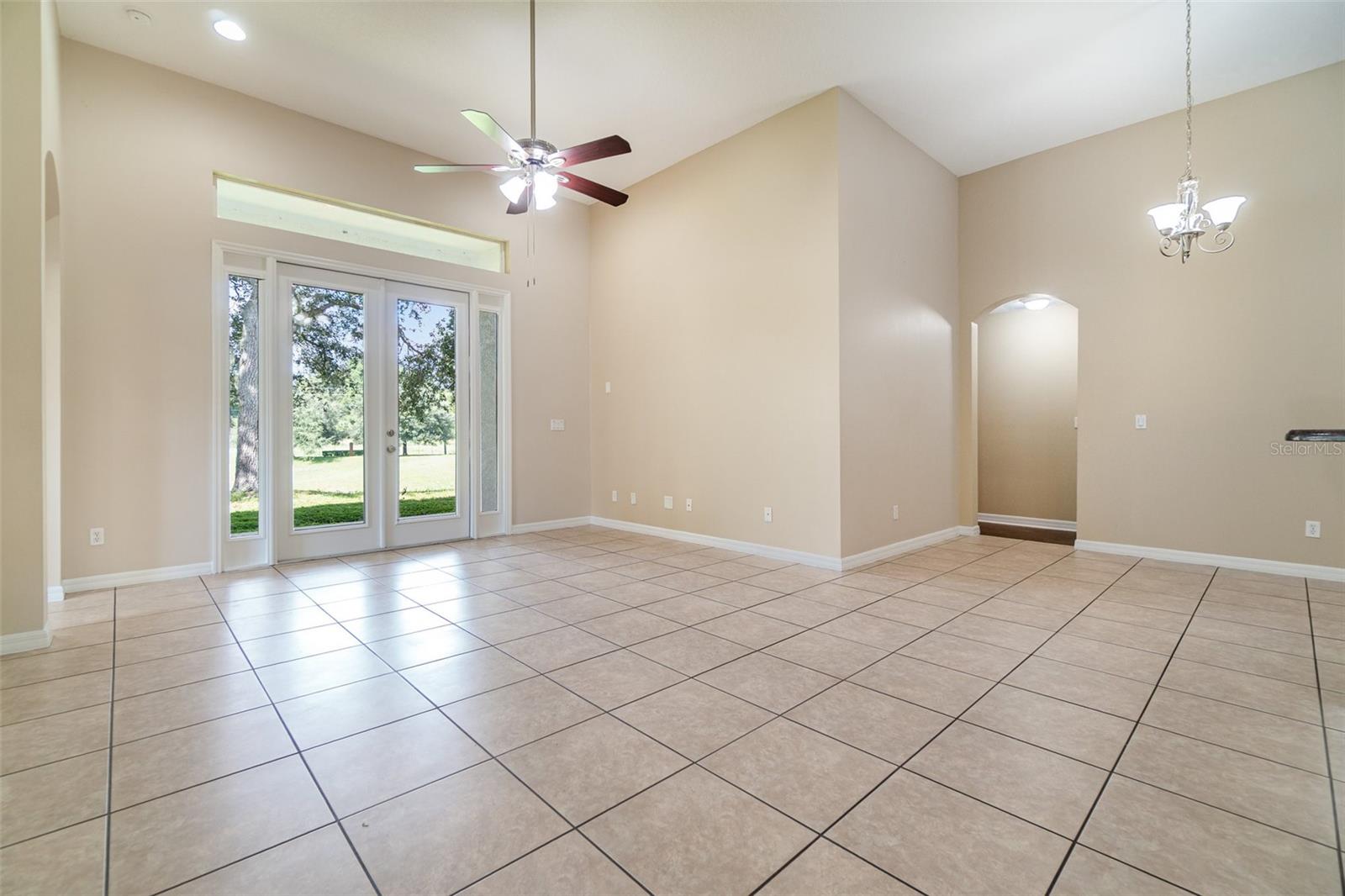 Image 10 of 26 For 1730 Palmerston Circle