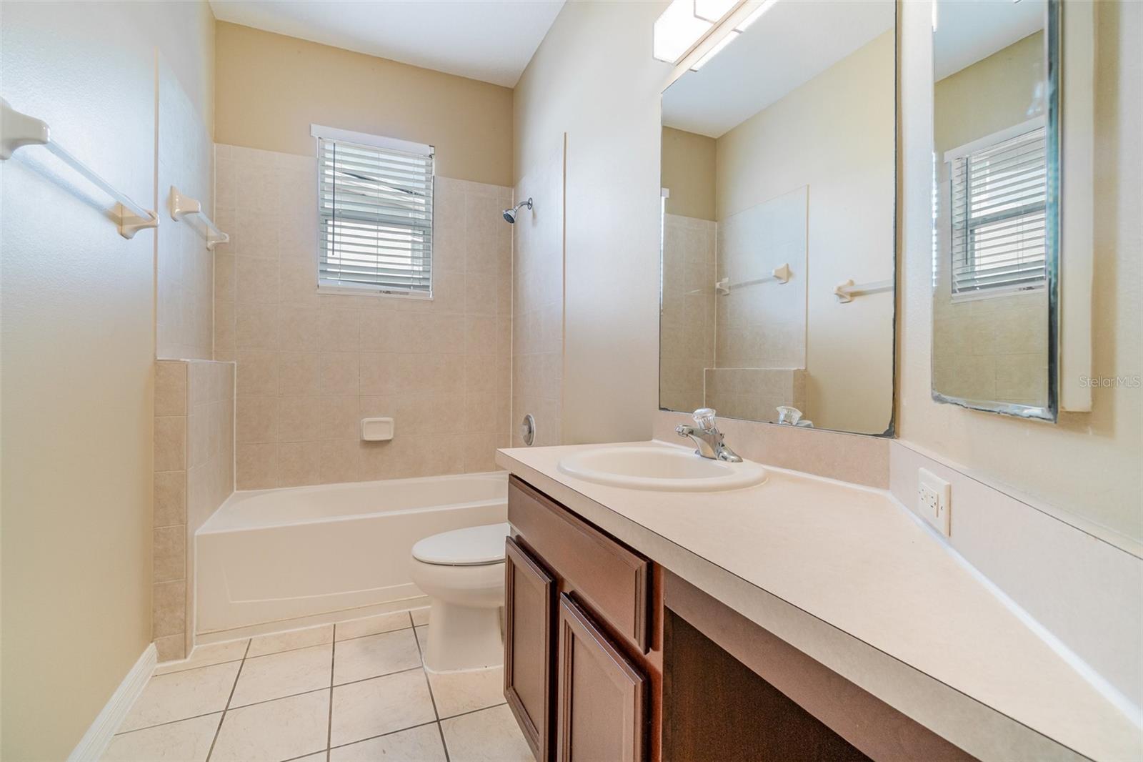 Image 22 of 26 For 1730 Palmerston Circle