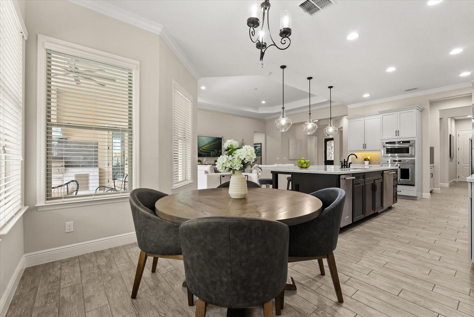 Image 3 of 61 For 3875 Grassland Loop