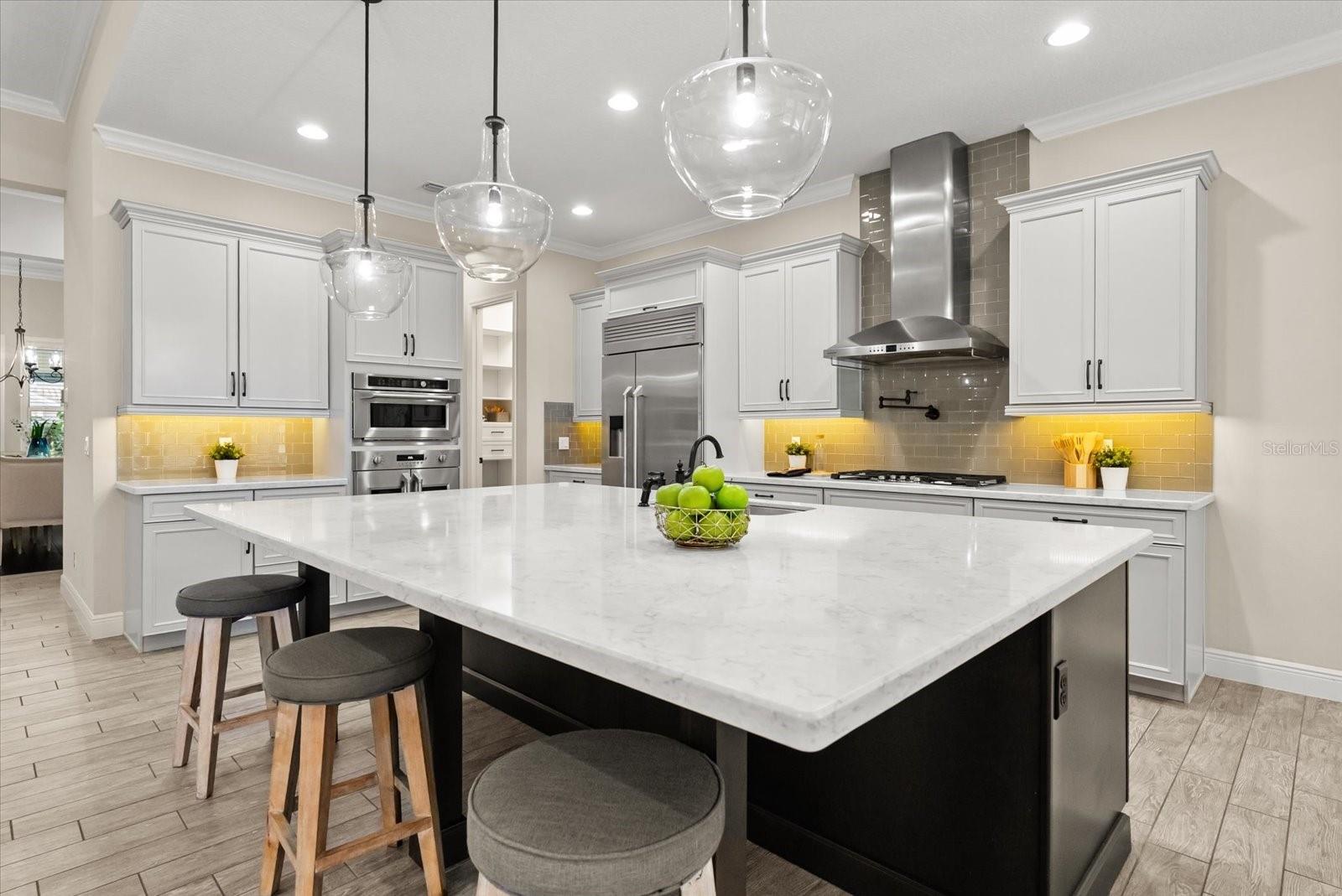 Image 4 of 61 For 3875 Grassland Loop