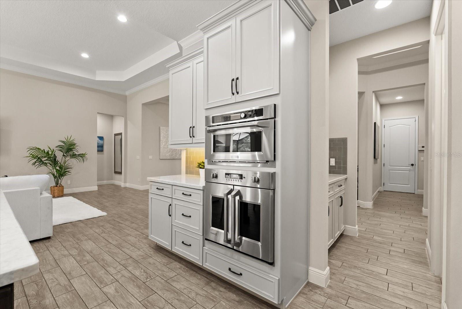 Image 8 of 61 For 3875 Grassland Loop