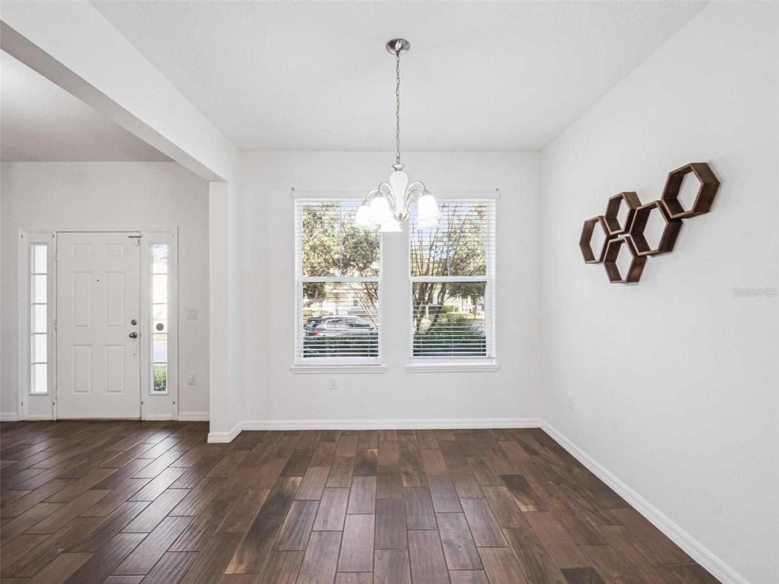 Image 3 of 21 For 15508 Blackbead Street