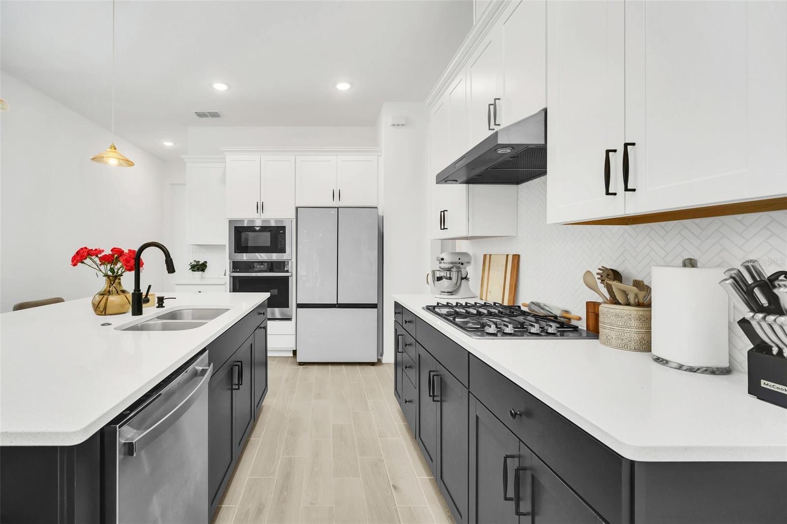 Image 19 of 26 For 2211 Emerald Springs Drive 101