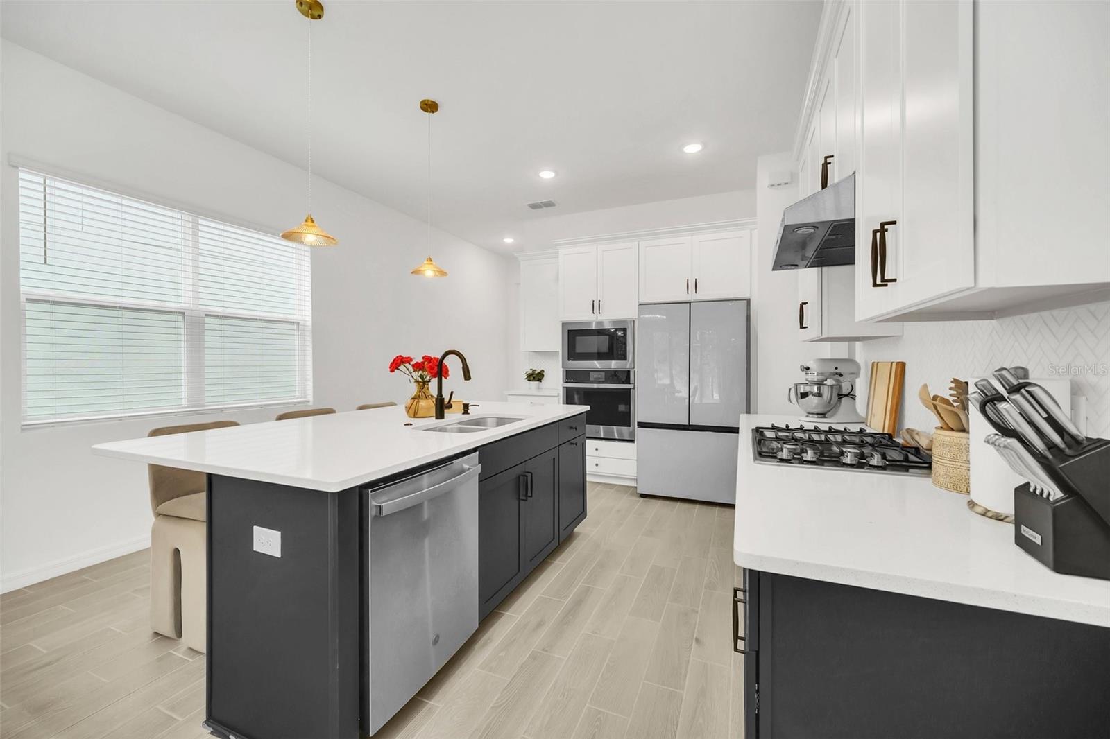 Image 7 of 26 For 2211 Emerald Springs Drive 101