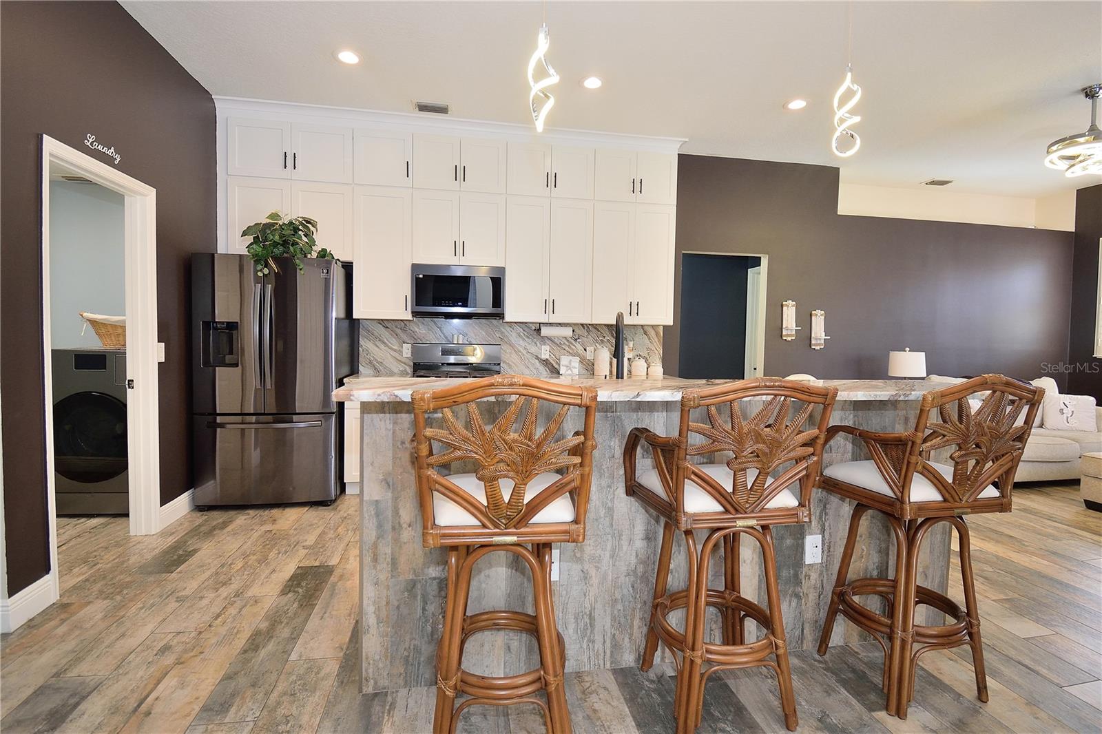 Image 8 of 24 For 2615 Summer Brook Street