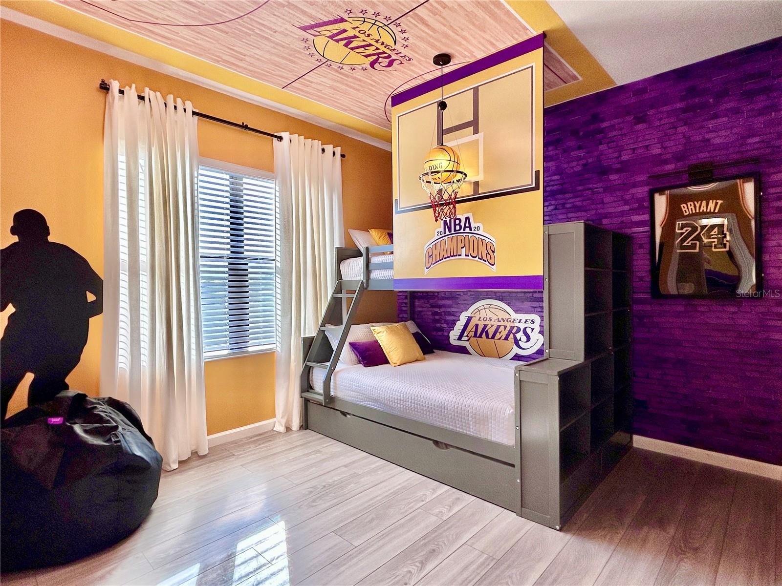 Image 32 of 46 For 6271 Sand Skipper Road