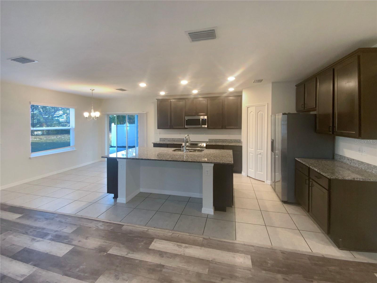 Image 16 of 43 For 9611 Pantera Loop