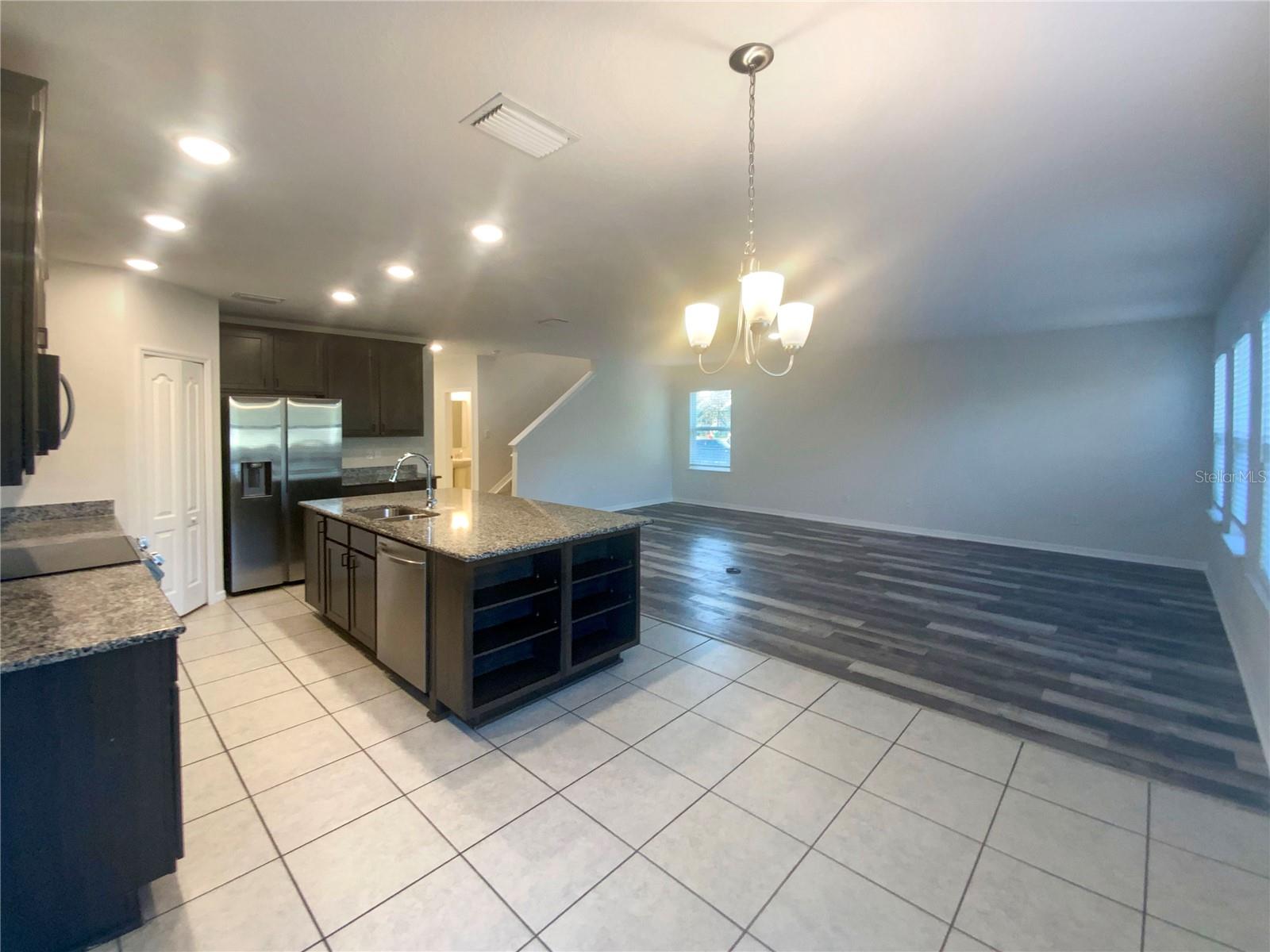 Image 18 of 43 For 9611 Pantera Loop