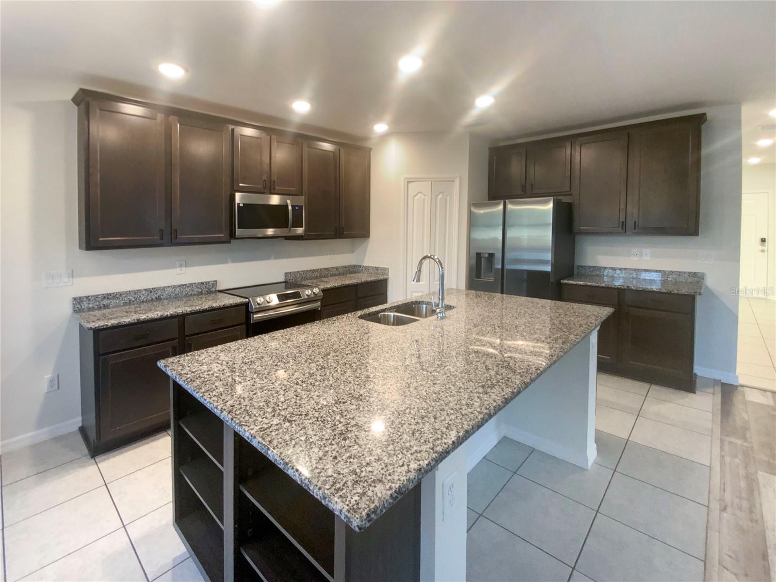 Image 20 of 43 For 9611 Pantera Loop