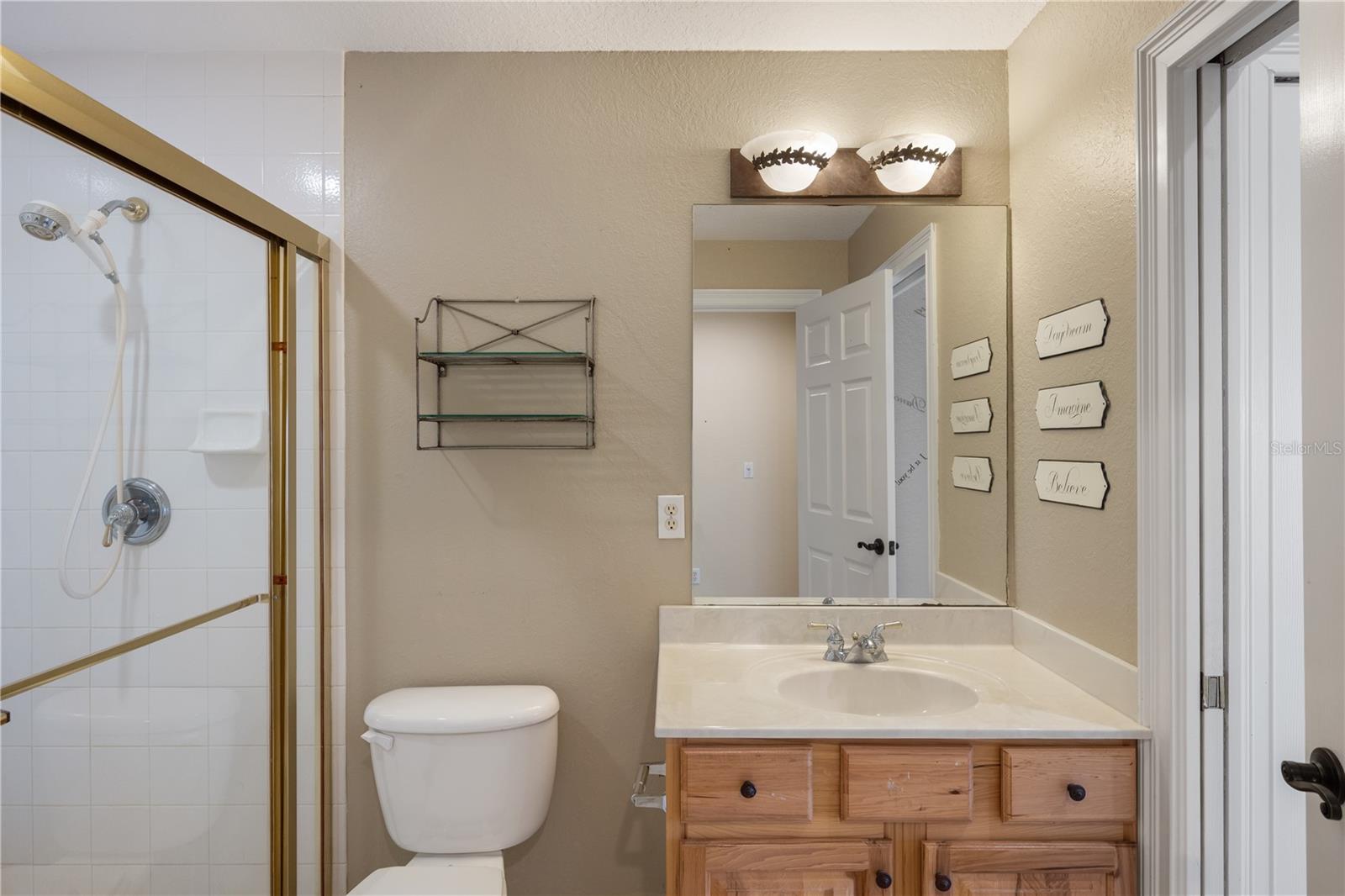 Image 29 of 60 For 10870 Bayshore Drive