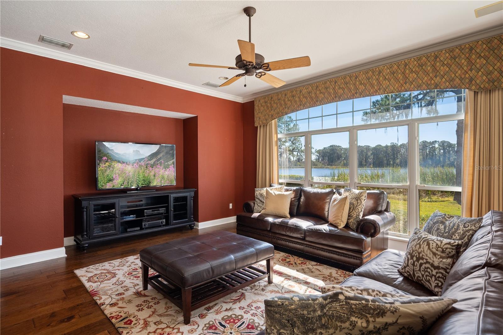 Image 8 of 60 For 10870 Bayshore Drive