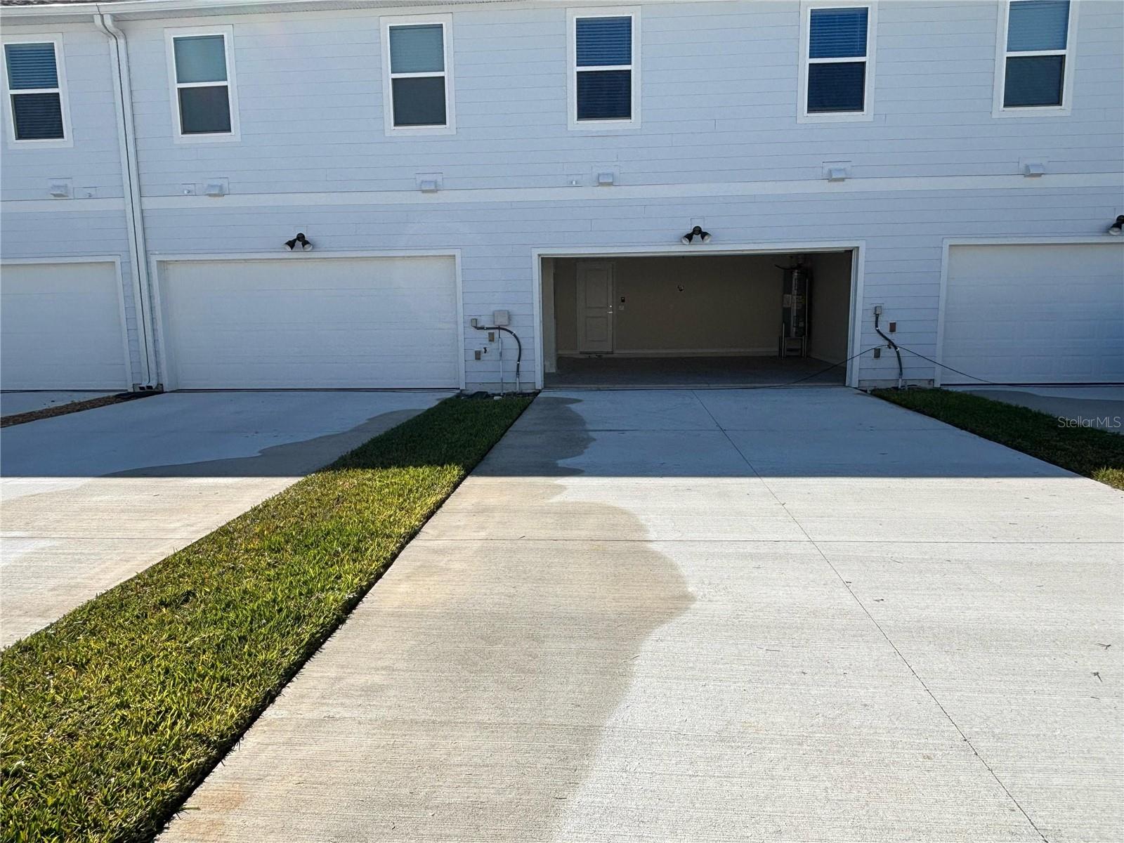 Image 32 of 32 For 6403 Breeze Filled Lane