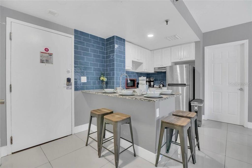 Image 17 of 29 For 6165 Carrier Drive 2303