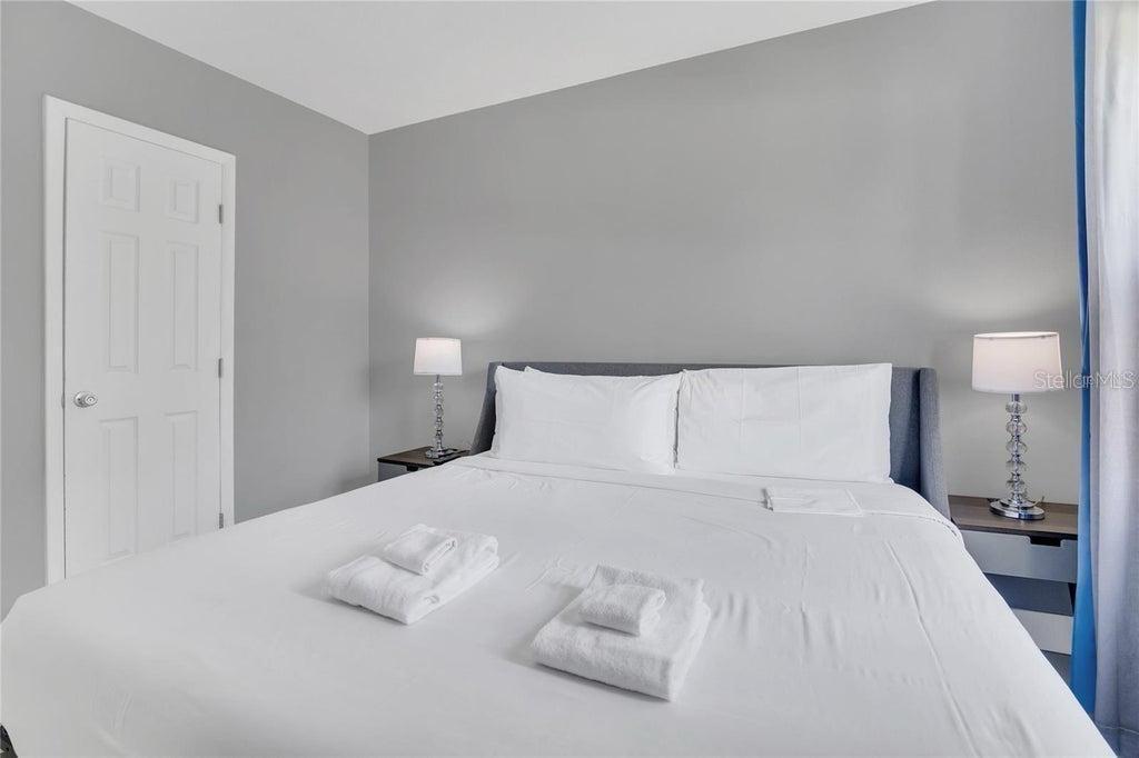 Image 24 of 29 For 6165 Carrier Drive 2303