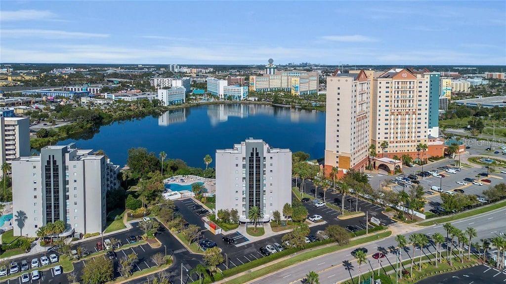 Image 6 of 29 For 6165 Carrier Drive 2303