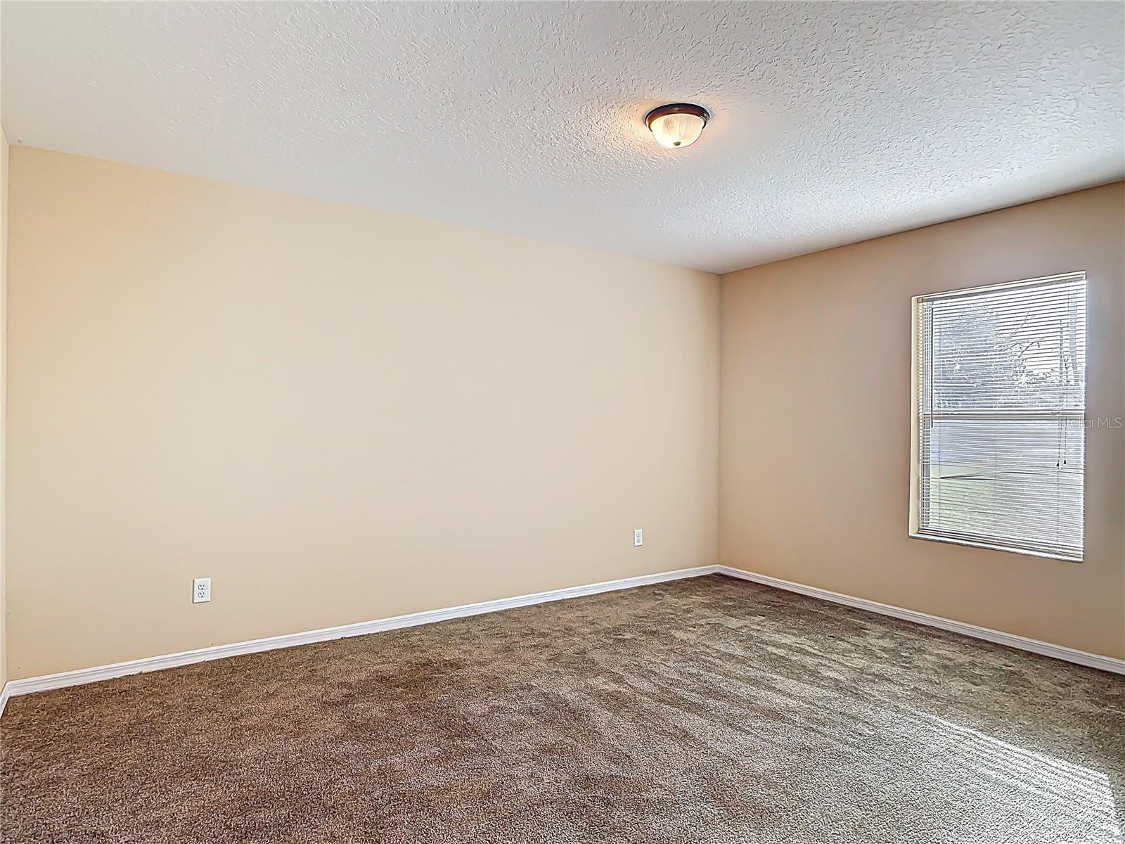 Image 12 of 32 For 604 Duss Street