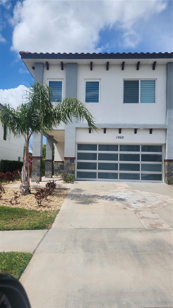 Image 2 of 45 For 1968 Greenbriar Terrace