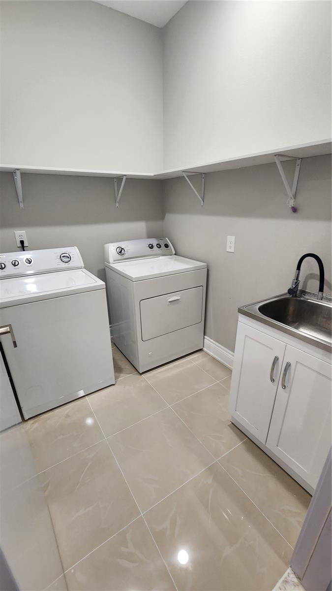 Image 30 of 45 For 1968 Greenbriar Terrace