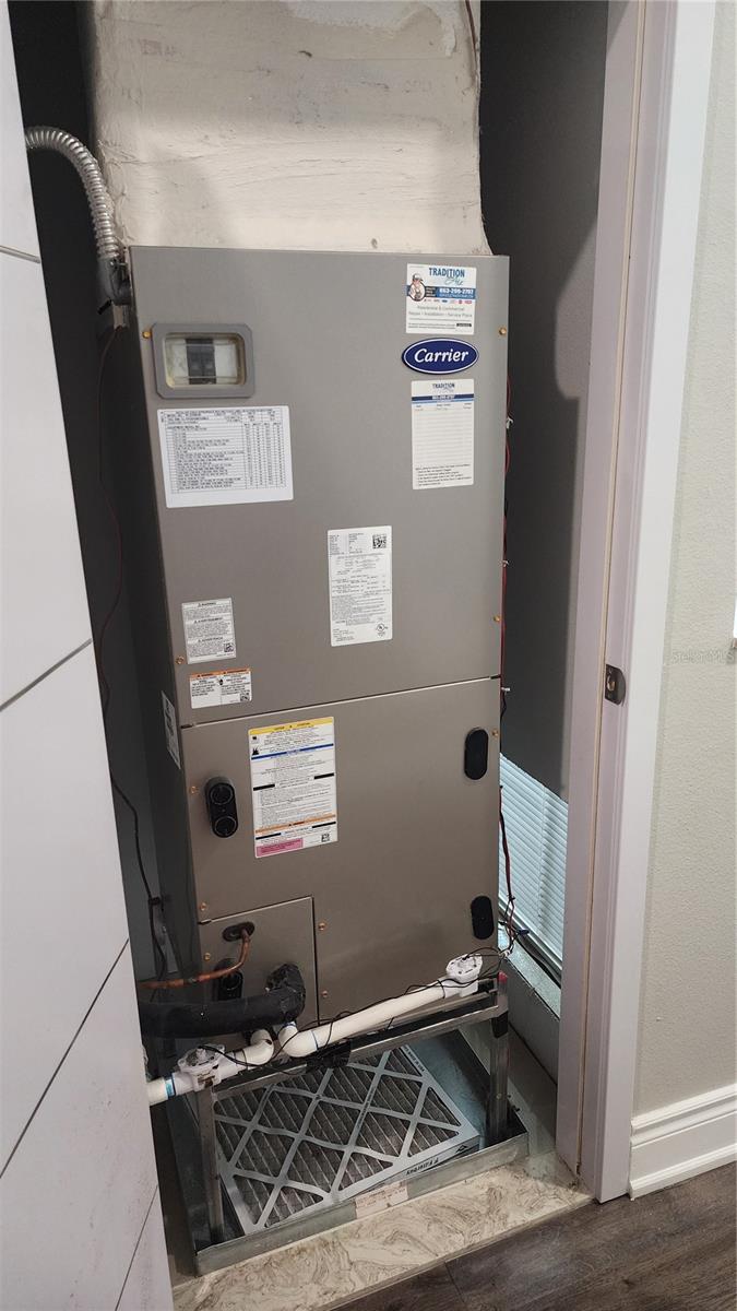 Image 38 of 45 For 1968 Greenbriar Terrace