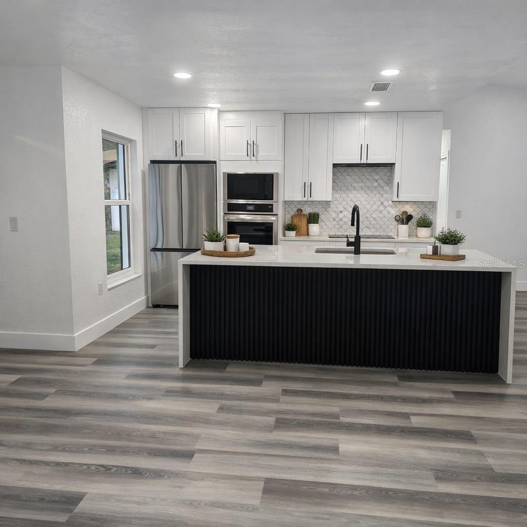 Image 10 of 34 For 1021 Old Field Drive