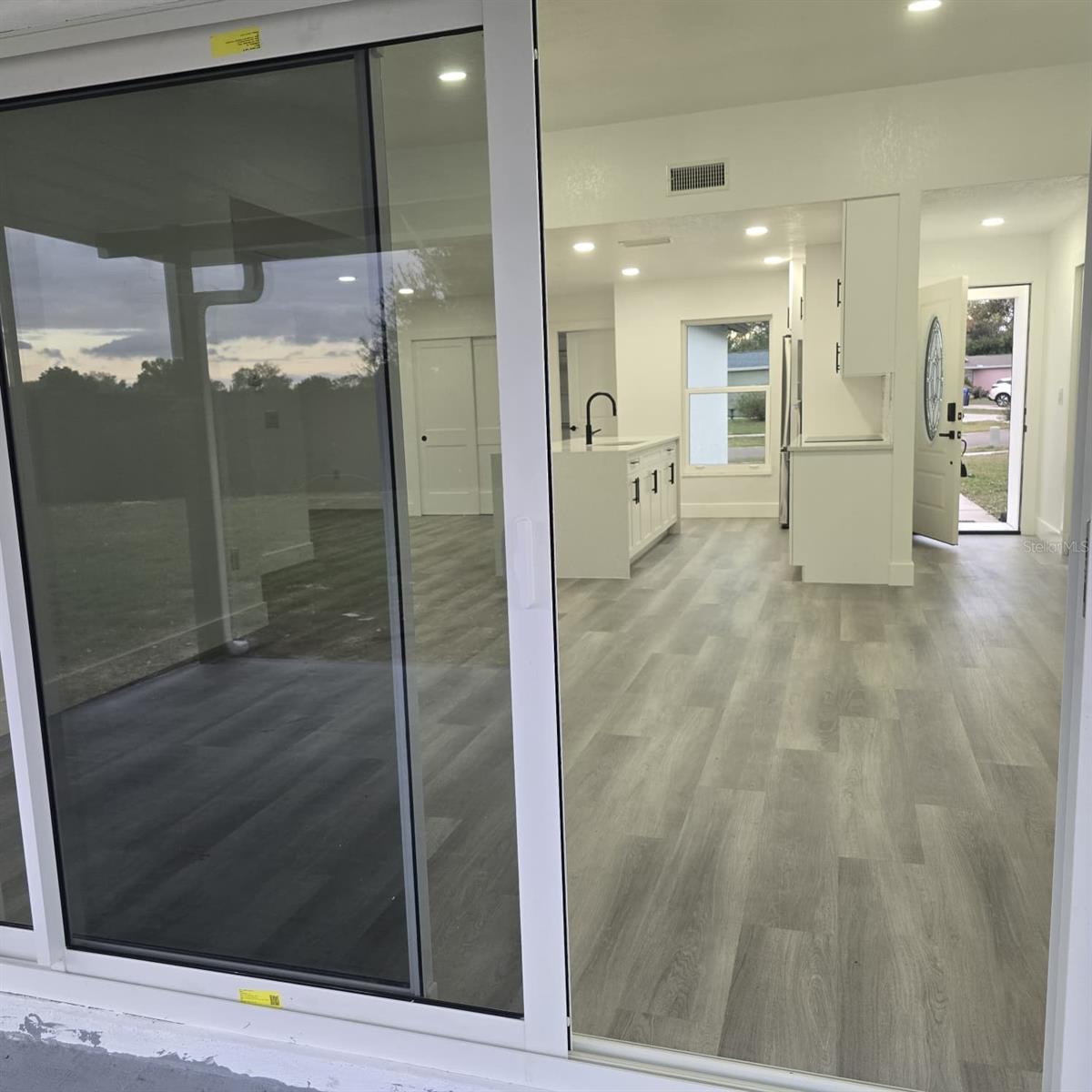 Image 11 of 34 For 1021 Old Field Drive