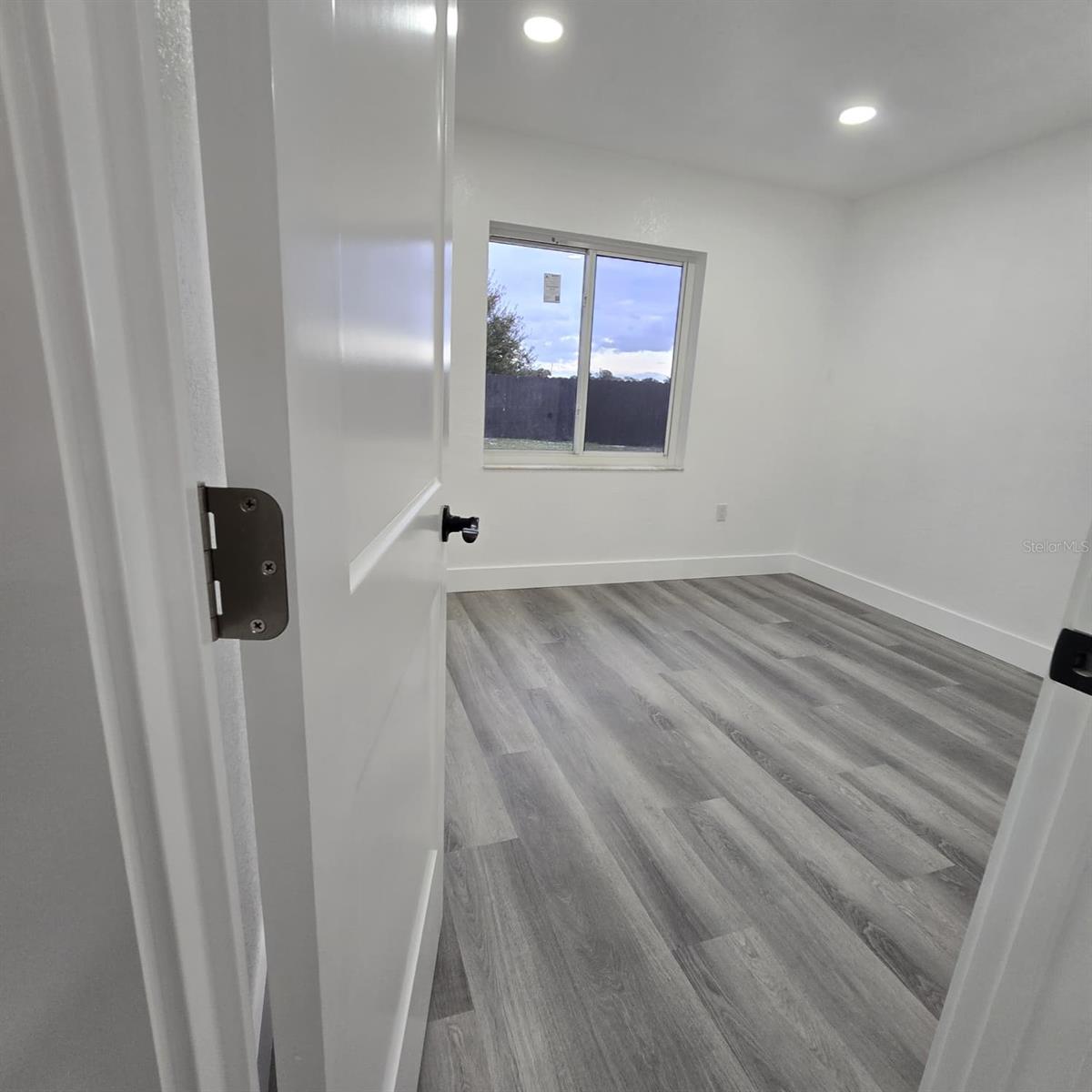 Image 20 of 34 For 1021 Old Field Drive