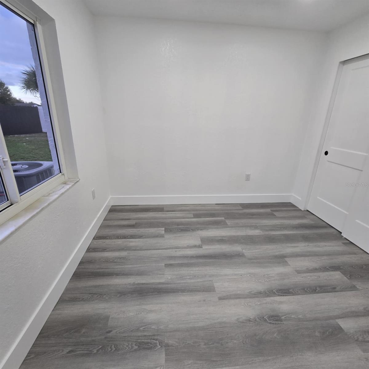 Image 22 of 34 For 1021 Old Field Drive