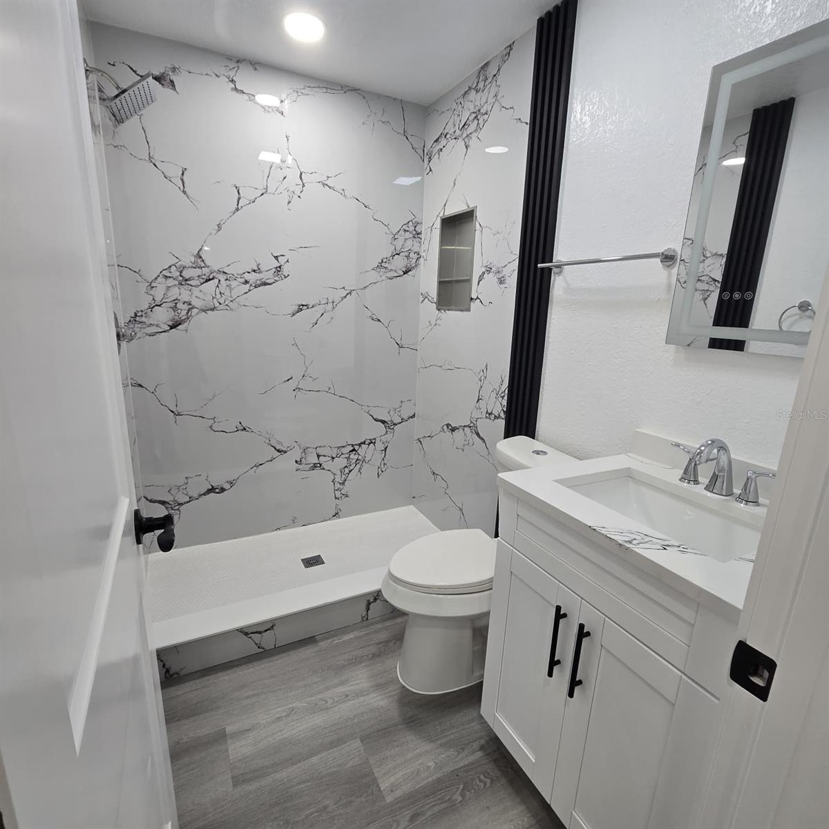 Image 23 of 34 For 1021 Old Field Drive