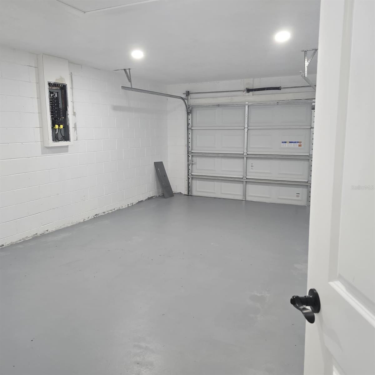 Image 27 of 34 For 1021 Old Field Drive