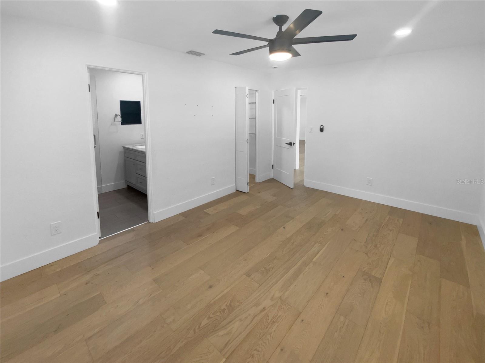 Image 18 of 34 For 8001 13th Avenue S