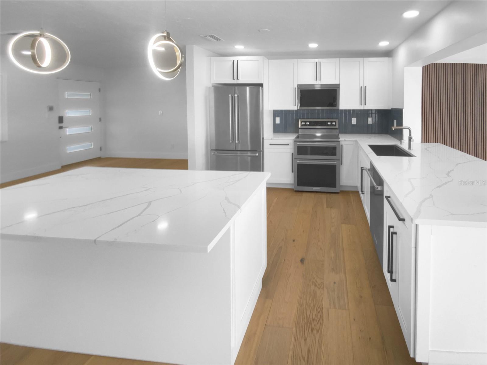 Image 2 of 34 For 8001 13th Avenue S