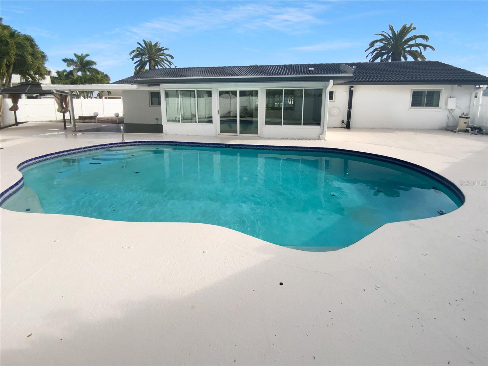 Image 5 of 34 For 8001 13th Avenue S