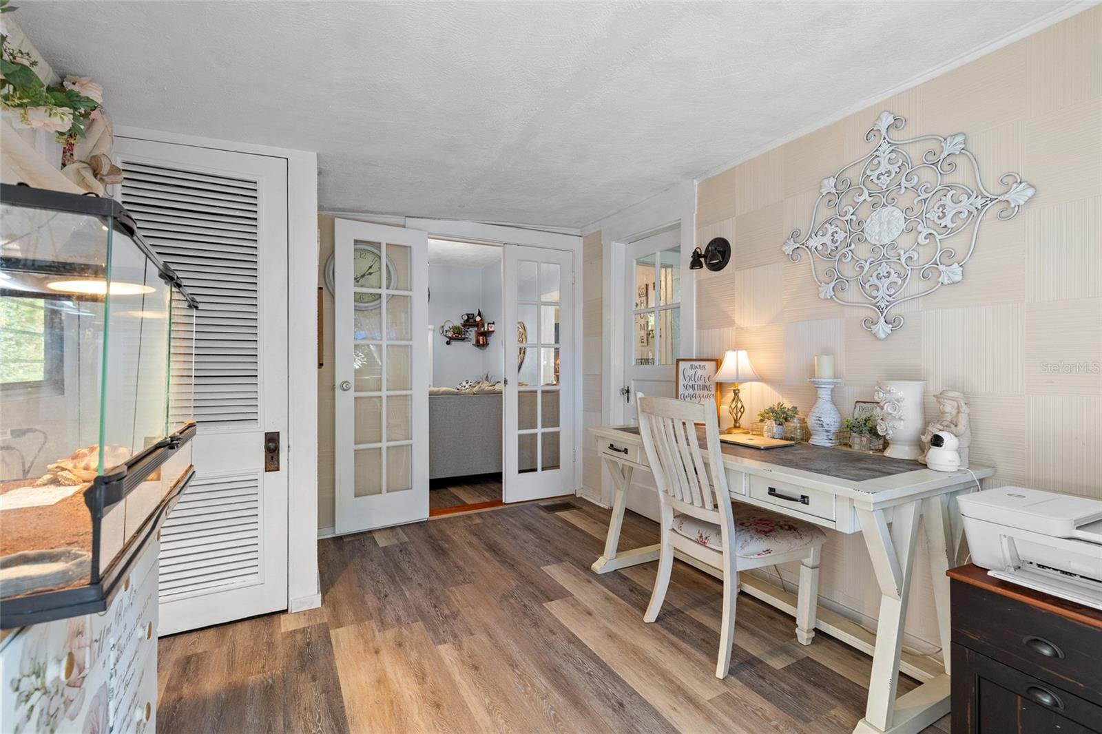 Image 18 of 38 For 510 Eola Drive