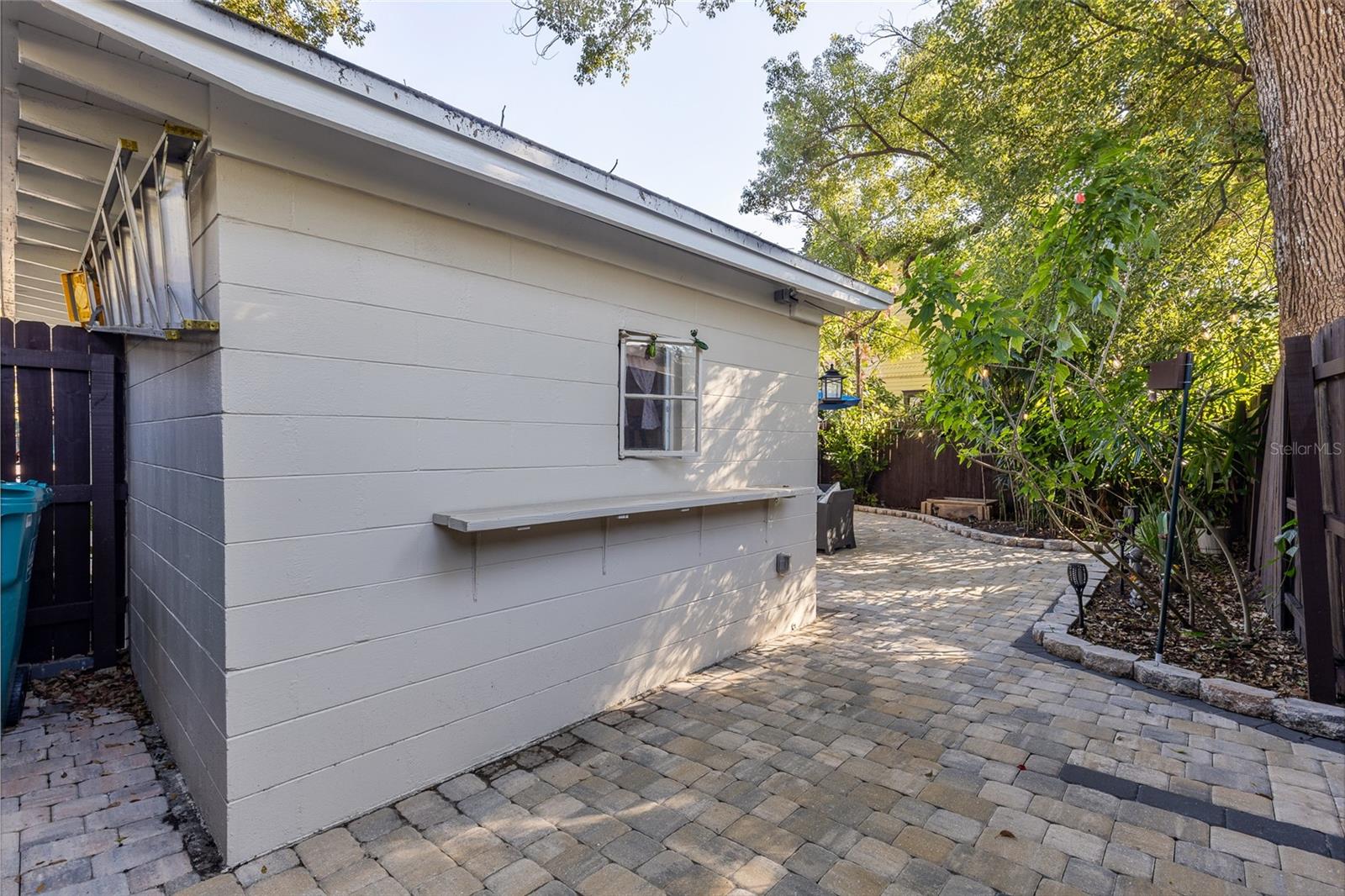 Image 20 of 38 For 510 Eola Drive