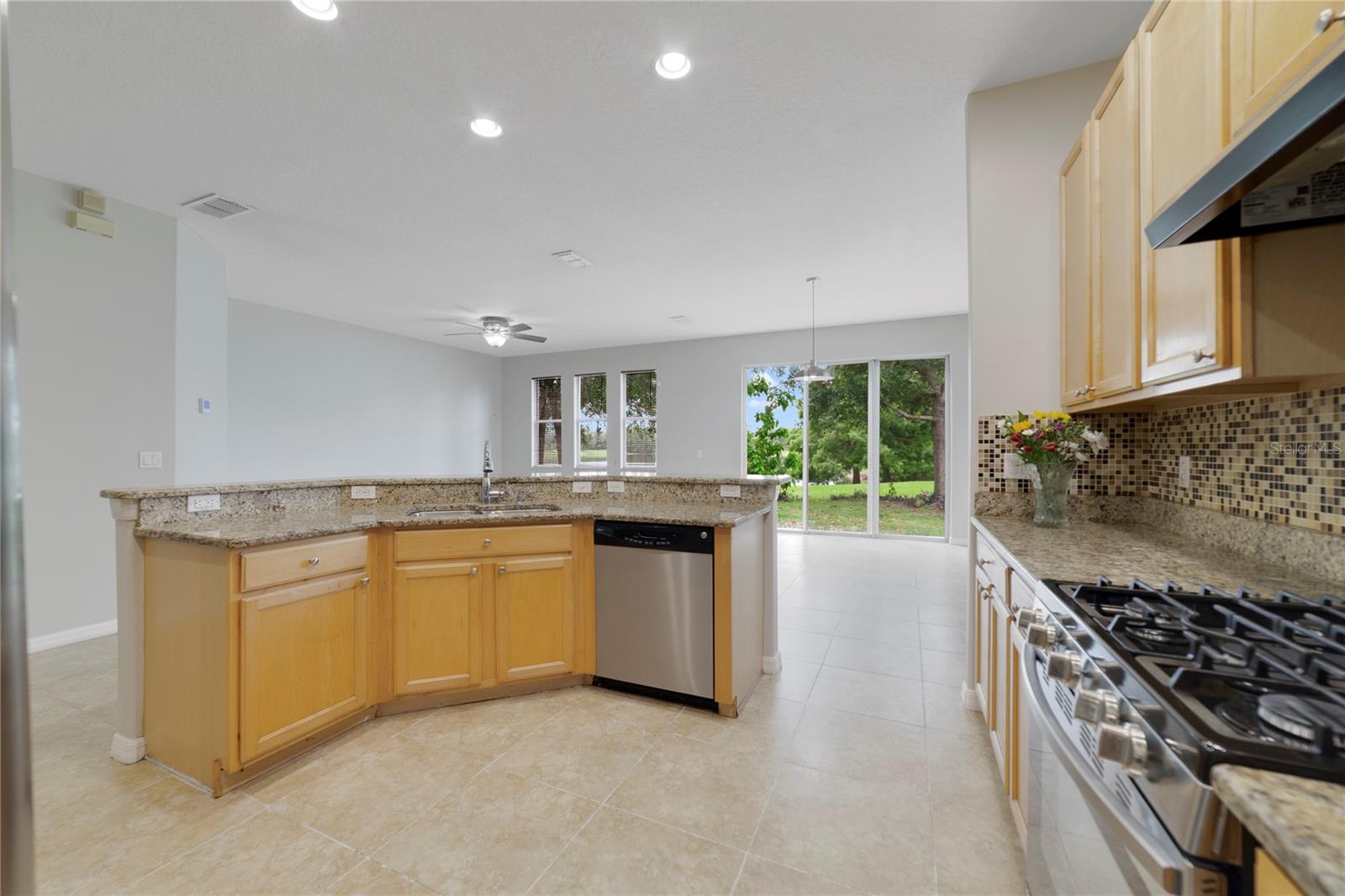 Image 26 of 43 For 13850 Amelia Pond Drive