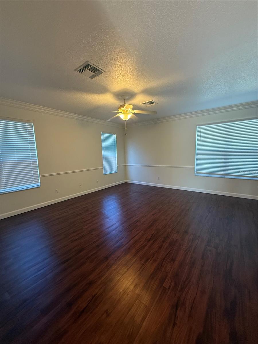 Image 17 of 52 For 10029 Chardonnay Drive