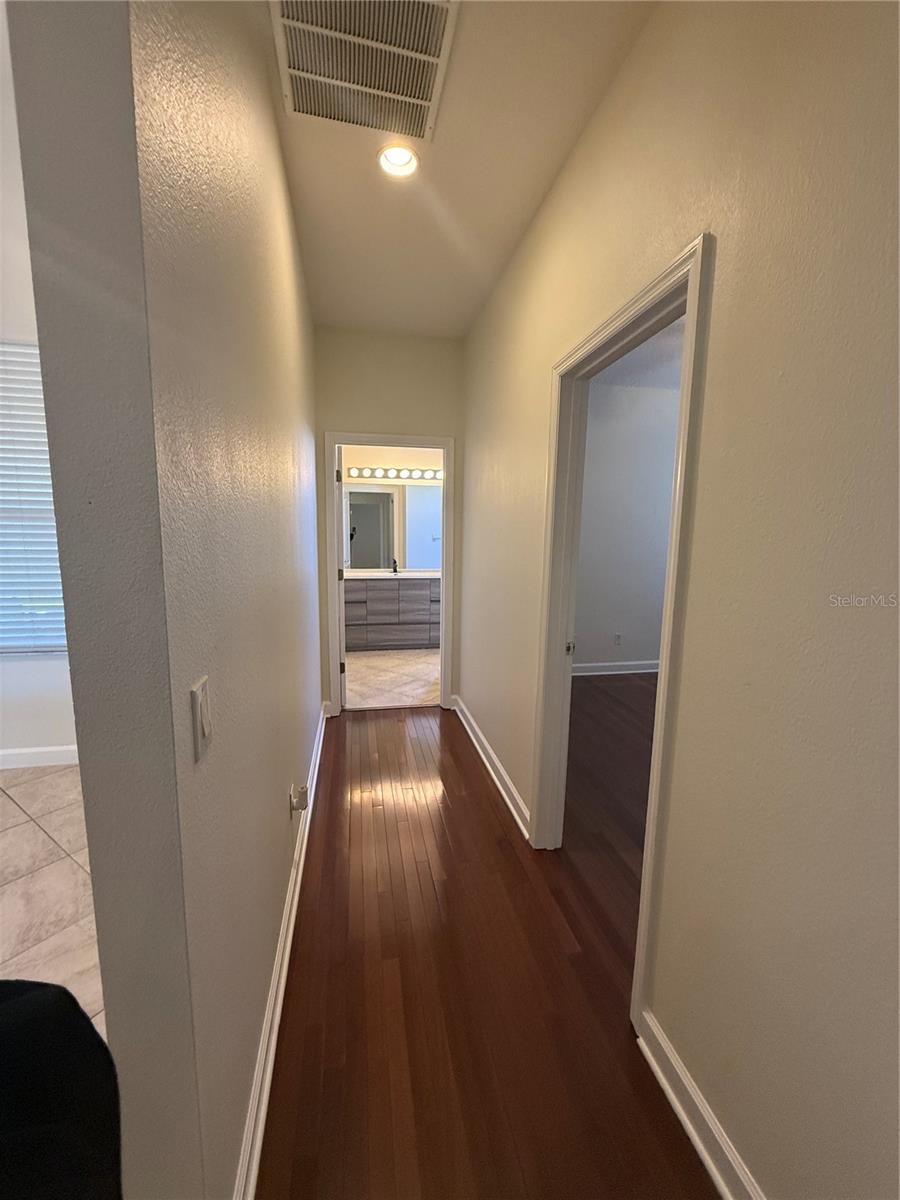 Image 27 of 52 For 10029 Chardonnay Drive