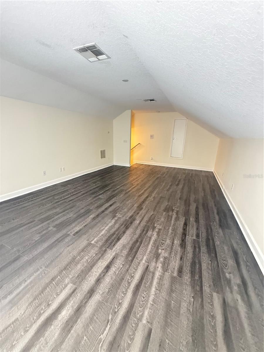 Image 40 of 52 For 10029 Chardonnay Drive