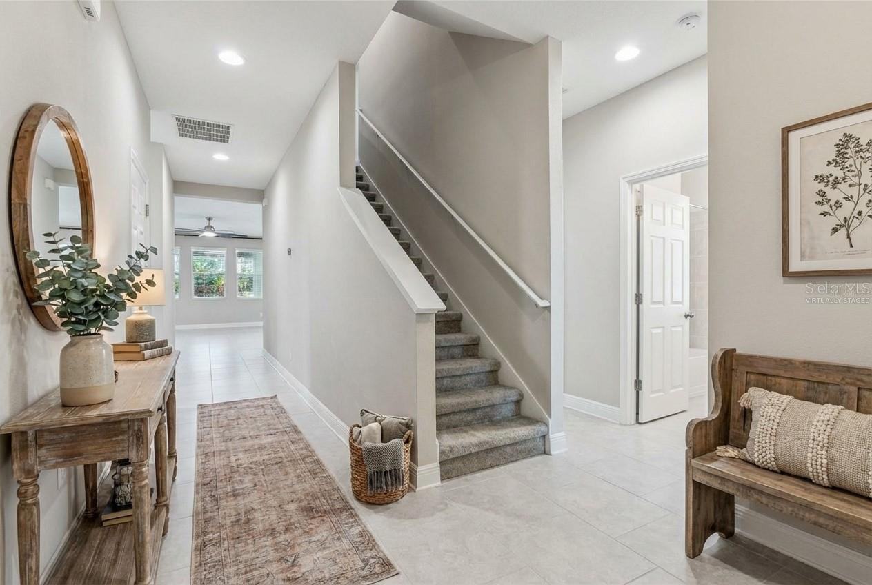 Image 7 of 66 For 14525 Sabal Crest Way