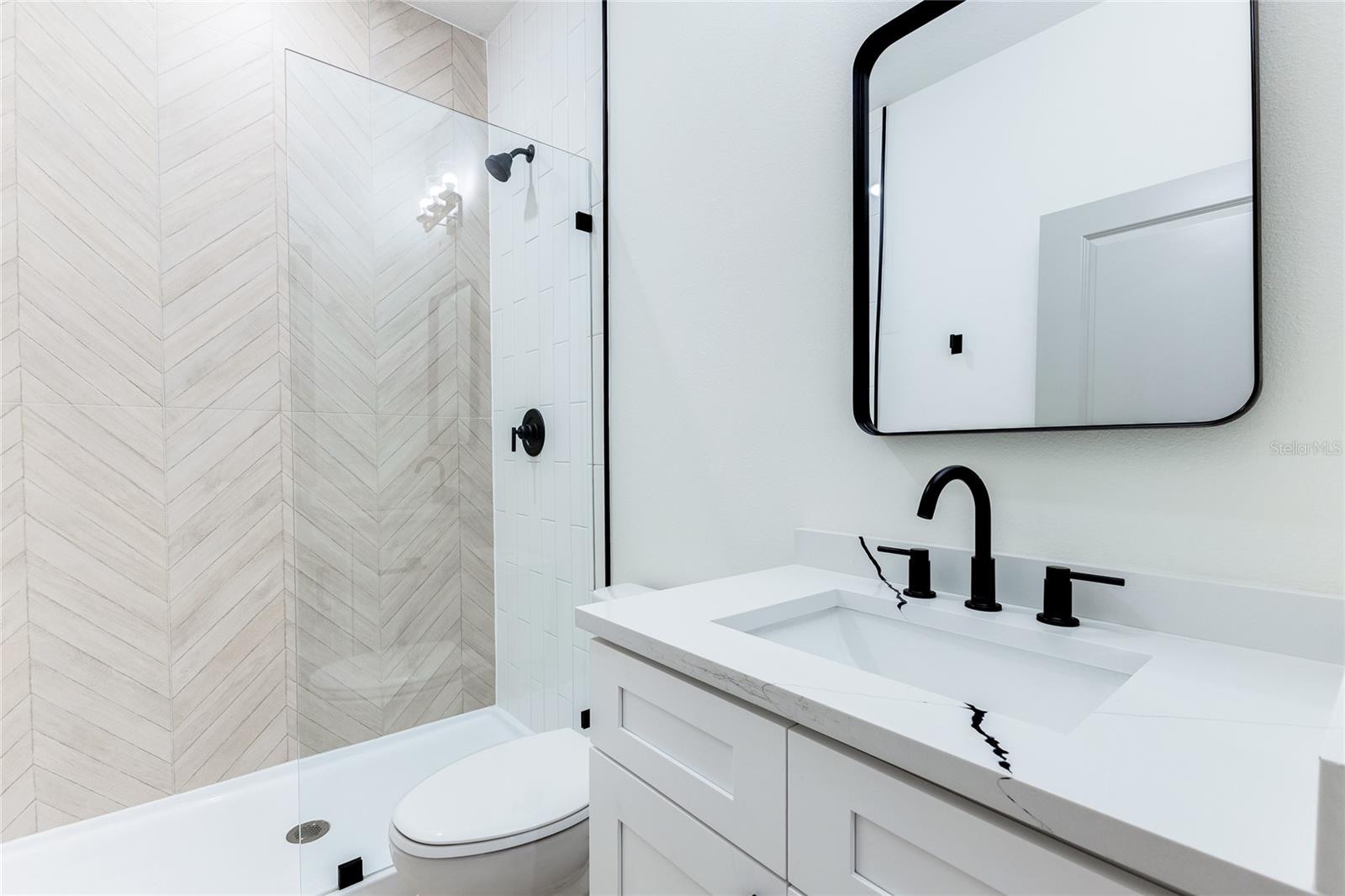 Image 31 of 52 For 127 Hibiscus Lane